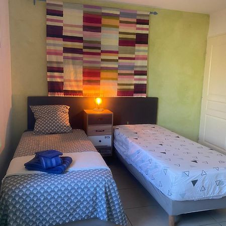 Gite Romarin Avec Spa Saint-Jean-de-Barrou Eksteriør bilde